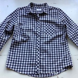 UNTUCKit Navy and White Checkered Button Down Shirt